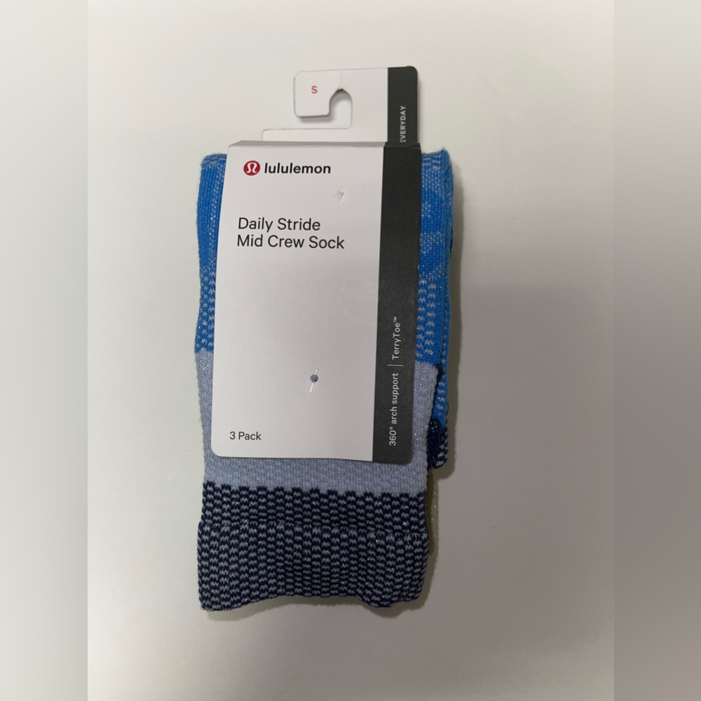 Lululemon Daily Stride Mid Crew Sock 3 Pack